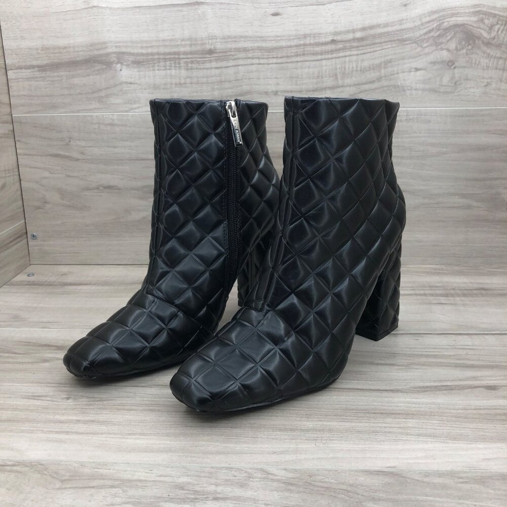 Cape Robbin Ankle Boots Womens 9 Black Quilted Zip Booties - Picture 4 of 11